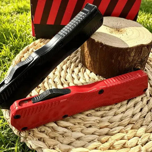 Model 9000 Premium Folding Portable Knife : Featuring a non-slip grip, high-quality craftsmanship, and a durable stainless steel blade—the ideal choice for camping, outdoor activities, and hiking.