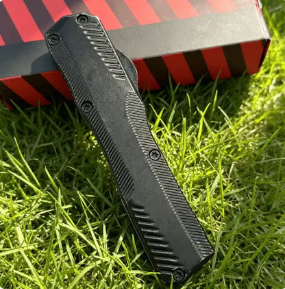 Model 9000 Premium Folding Portable Knife : Featuring a non-slip grip, high-quality craftsmanship, and a durable stainless steel blade—the ideal choice for camping, outdoor activities, and hiking.